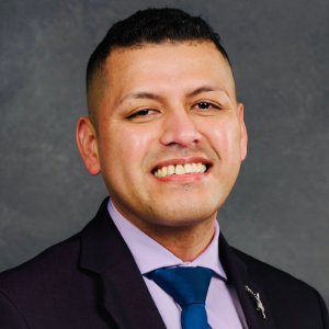 Dr. Ari Torralba